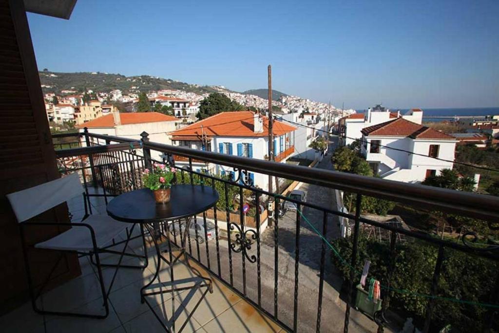 Hotel Aggeliki 스코펠로스 타운 외부 사진