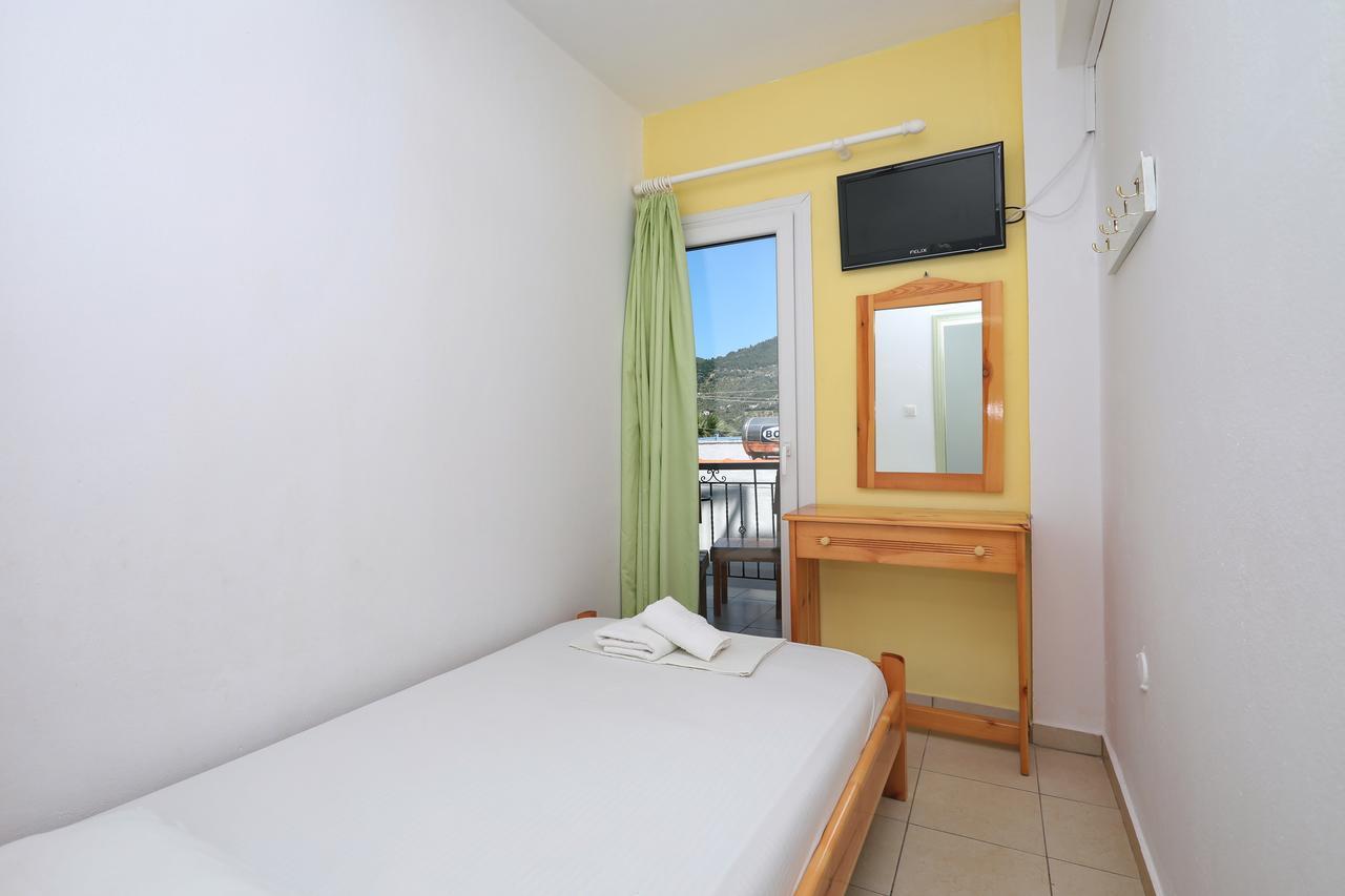 Hotel Aggeliki 스코펠로스 타운 외부 사진
